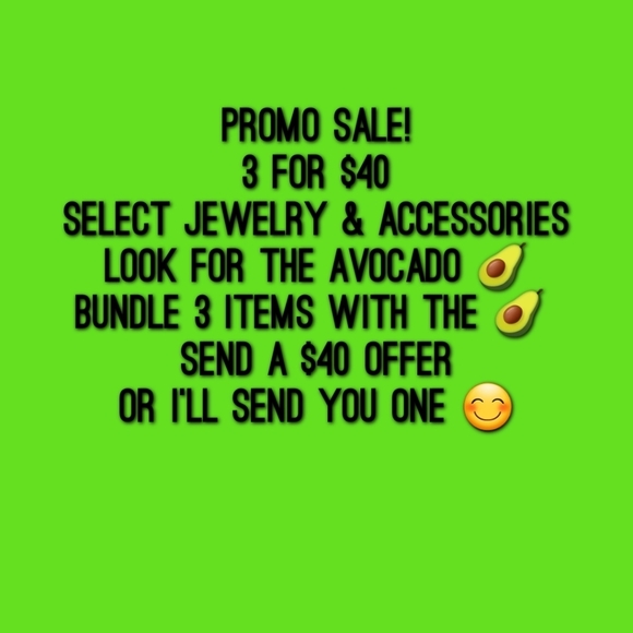 🥑Handmade Clear Leaf Earrings w/ Silver and Gold - Picture 7 of 7